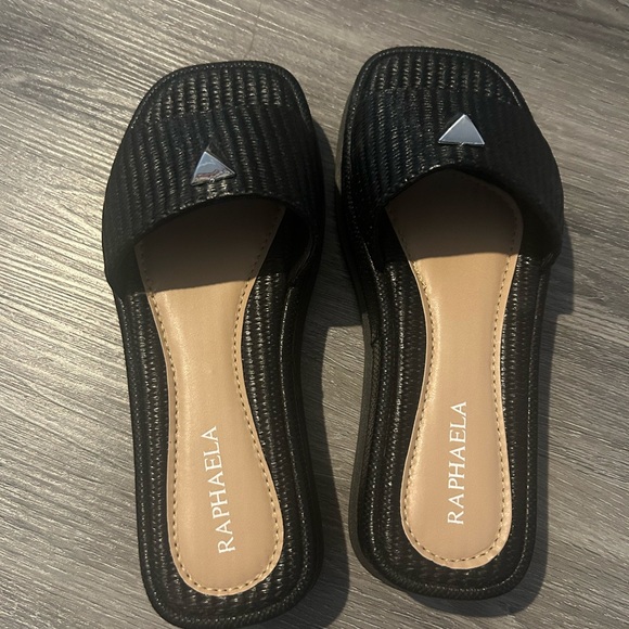 Raphaela  Black Sandals with Silver Detail - Picture 2 of 9